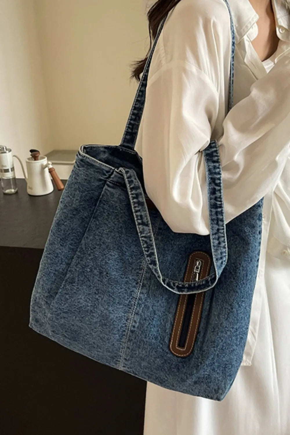 Stylish Medium Denim Tote for Everyday Use