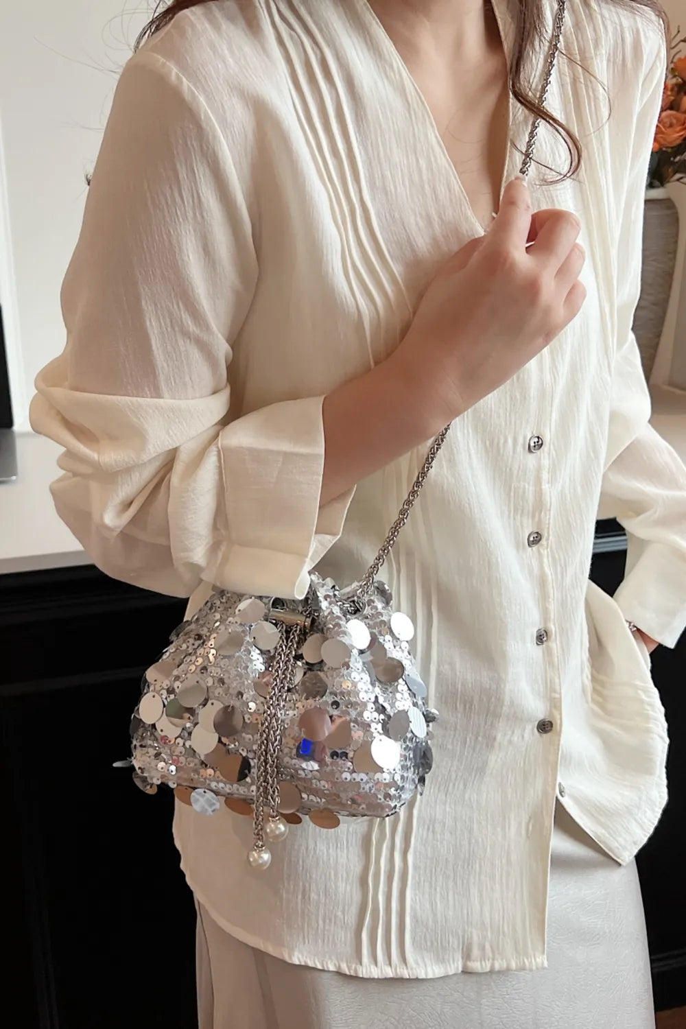 Sequin Drawstring Crossbody Bag for Style