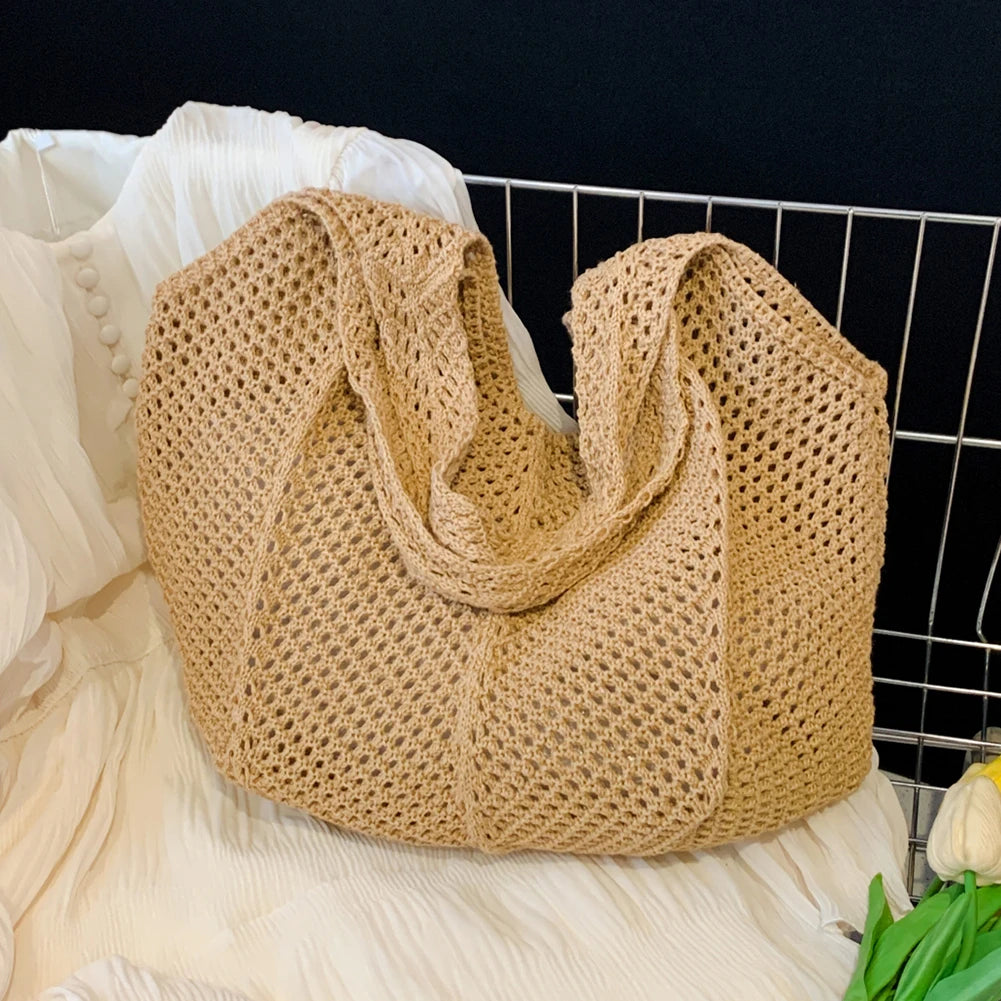 Corchet tote bag